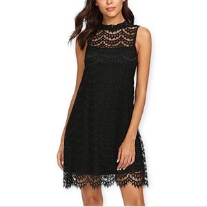 Lace Sleeveless Cocktail Dress